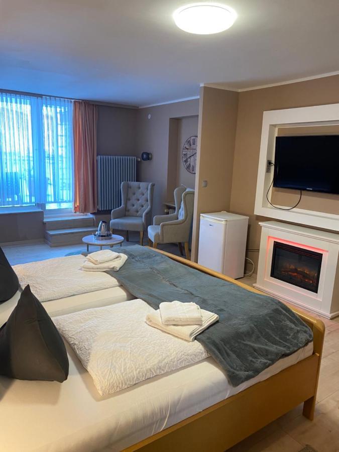 Hotel Gonzlay Traben-Trarbach Esterno foto